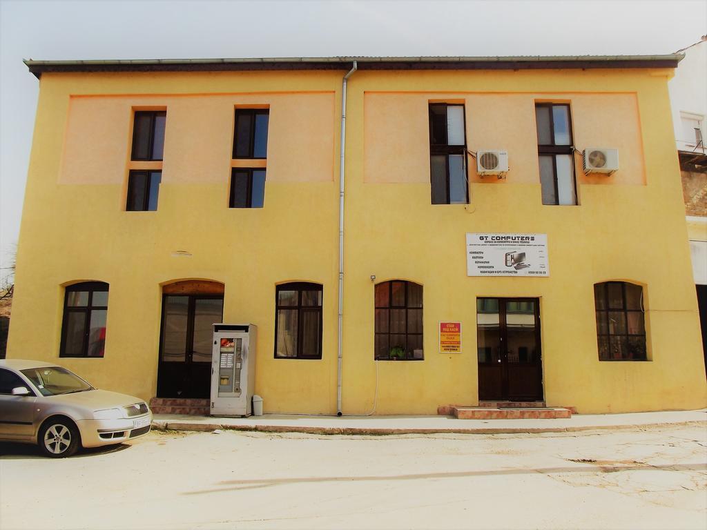 House For Guests And Friends Hotel Svishtov Exterior foto